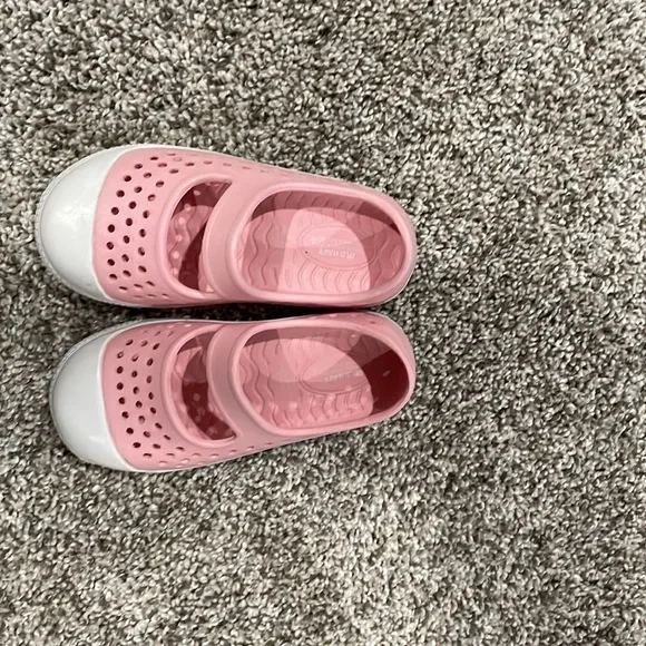 Native doups - Picture 2 of 3